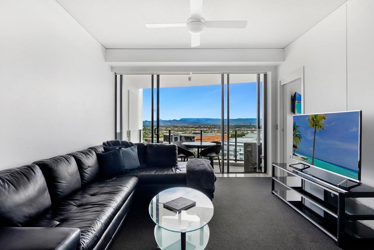 Sierra Grand Broadbeach - Self Contained & Privately Managed Apartments Gold Coast Extérieur photo
