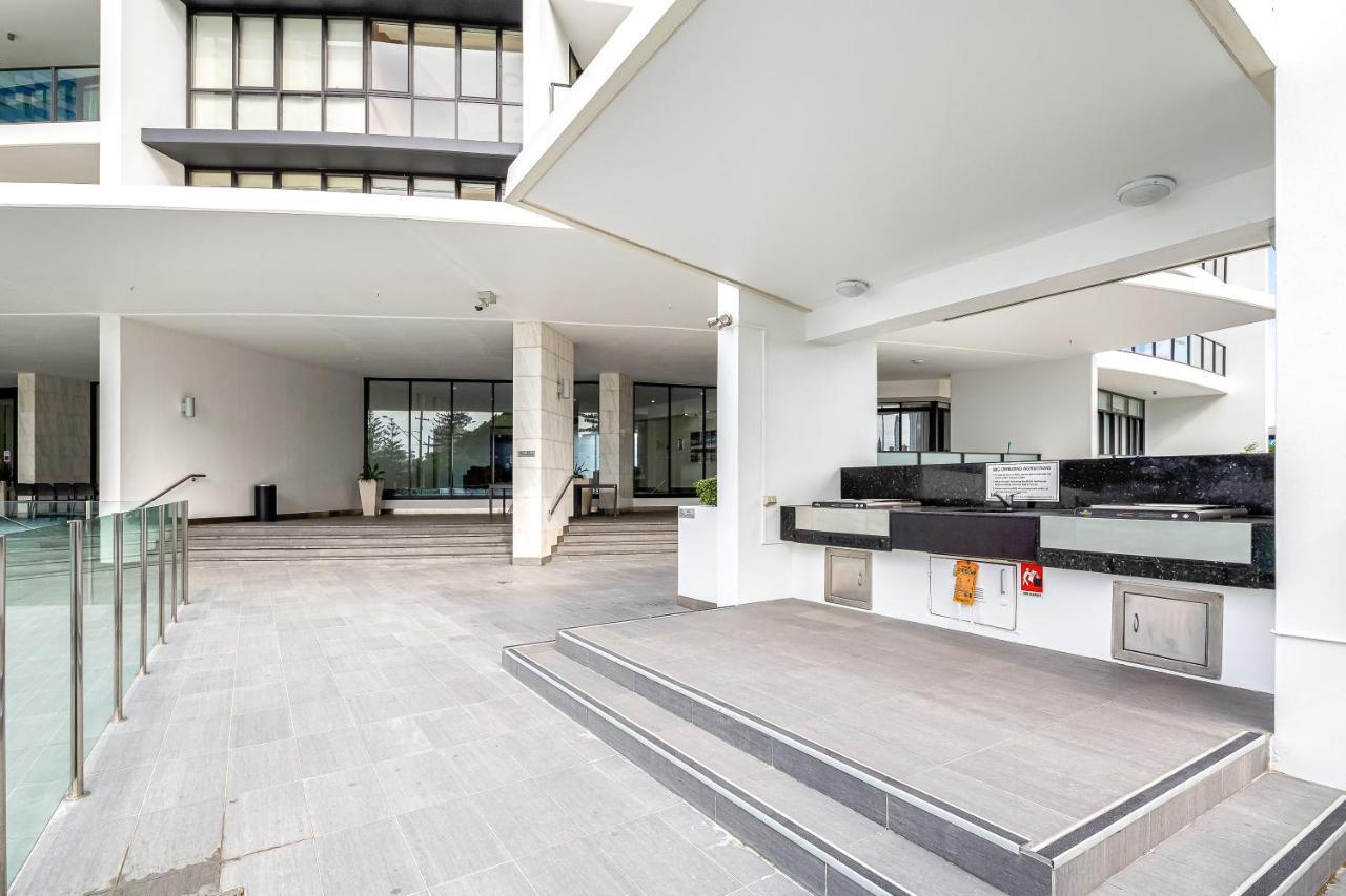 Sierra Grand Broadbeach - Self Contained & Privately Managed Apartments Gold Coast Extérieur photo