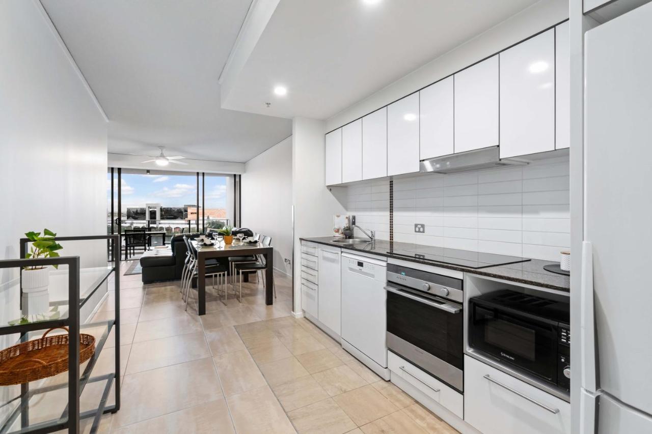 Sierra Grand Broadbeach - Self Contained & Privately Managed Apartments Gold Coast Extérieur photo