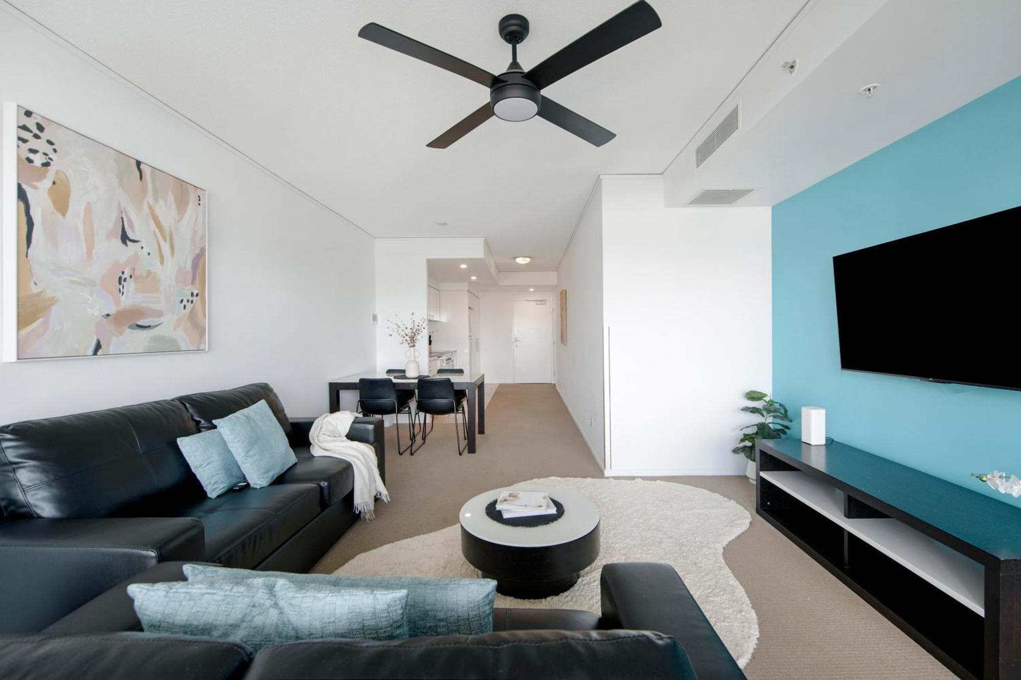 Sierra Grand Broadbeach - Self Contained & Privately Managed Apartments Gold Coast Extérieur photo